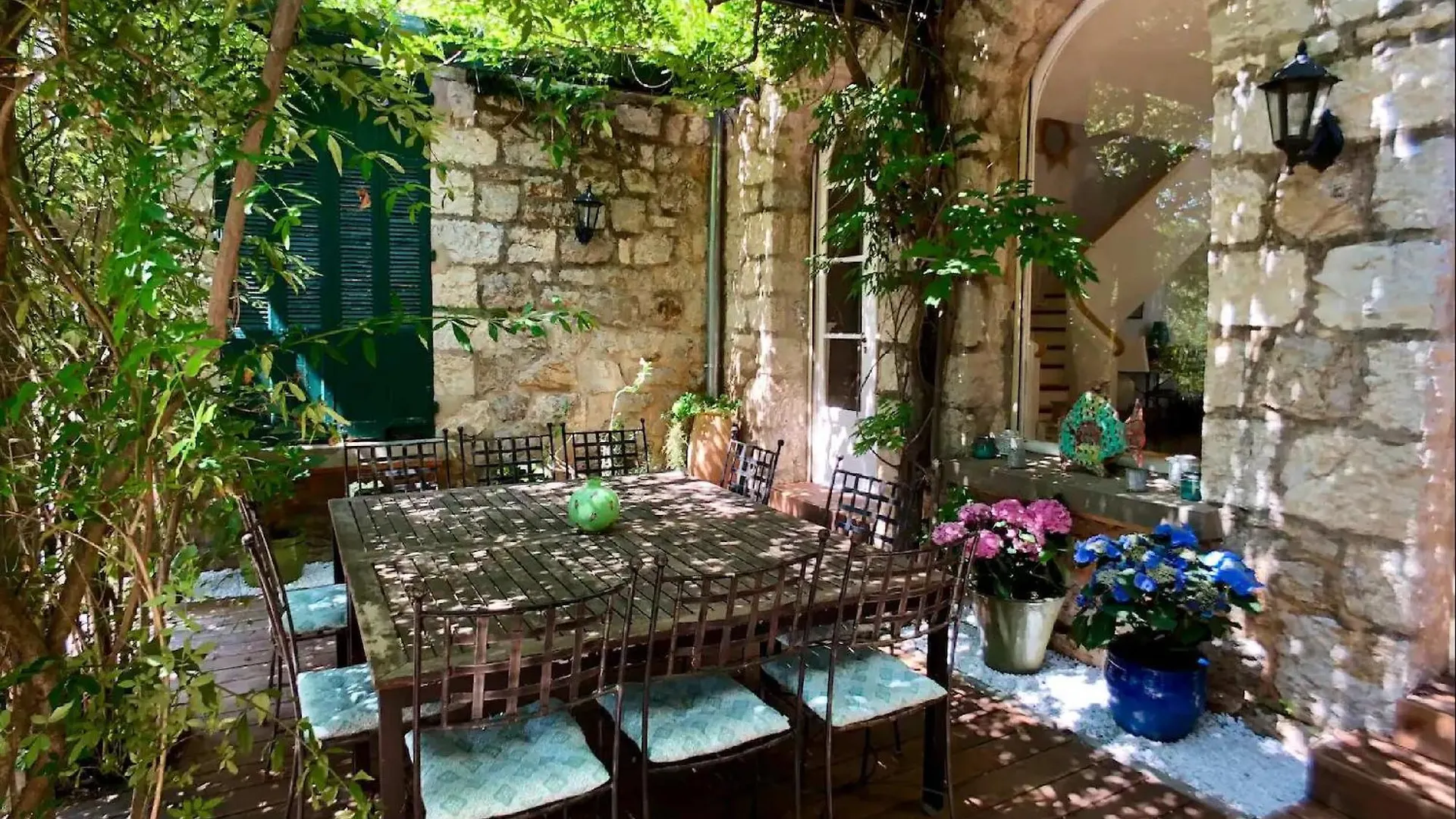 Lovely Fully Renovated Provencal Villa Grasse Apartment