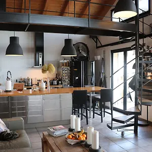 Skylark Bed & Breakfast Bed and breakfast